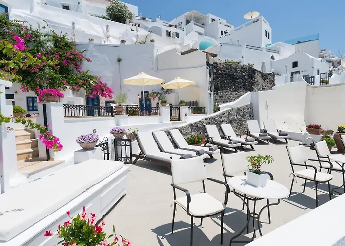 Hotel Lithies Traditional Homes