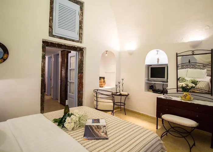 Lithies Traditional Homes Hotel Firostefani