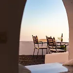 Lithies Traditional Homes Отель