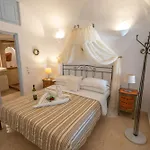 Lithies Traditional Homes Отель
