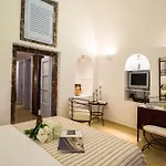 Lithies Traditional Homes Отель Фиростефани