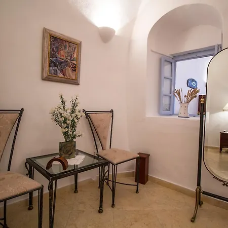 Lithies Traditional Homes Hotell Firostefani