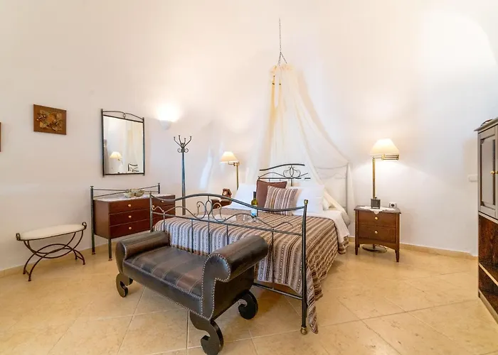 Lithies Traditional Homes 5*