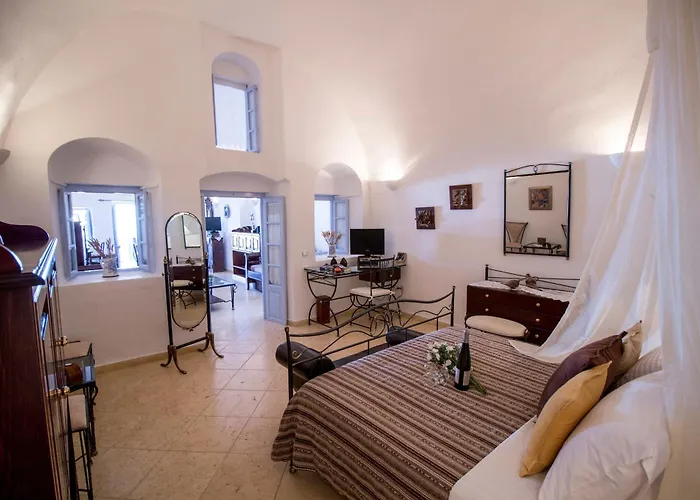 Szálloda Lithies Traditional Homes