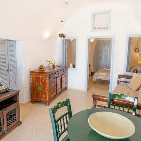 Lithies Traditional Homes