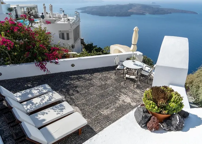 Lithies Traditional Homes فِروستيفاني