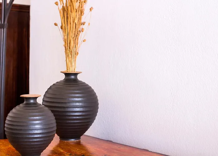 Lithies Traditional Homes فندق فِروستيفاني