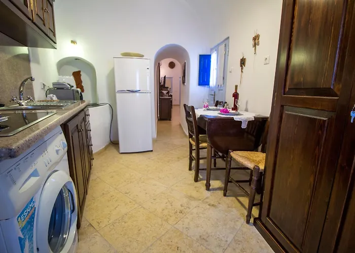 فندق Lithies Traditional Homes