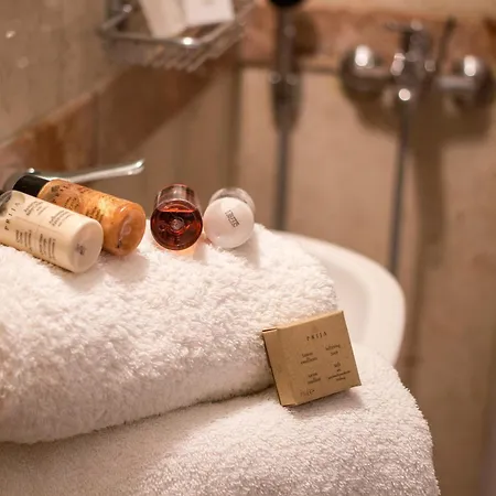 מלון Lithies Traditional Homes